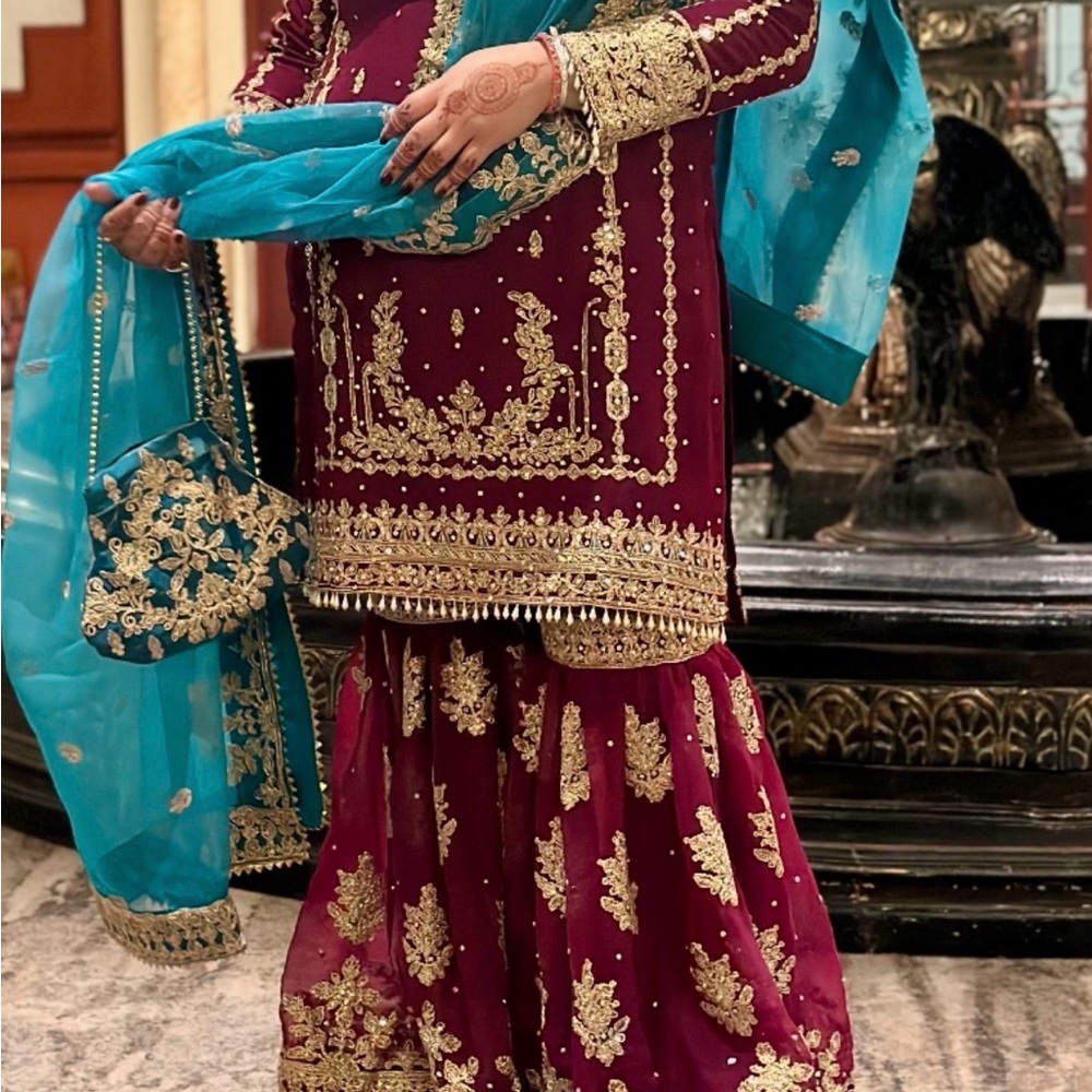 EUC Worn once! Gharara Maroon with golden Embroidered and teal dupatta. - Picture 2 of 2